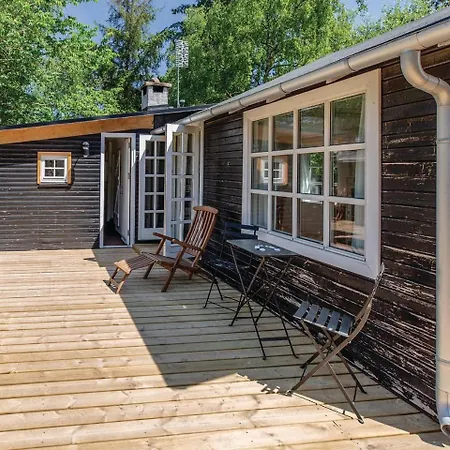 בית נופש Three-bedroom Holiday In