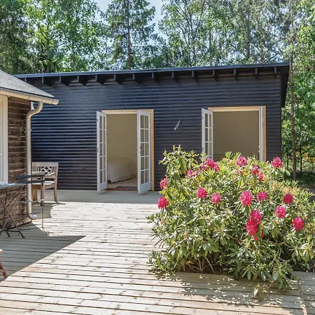 Three-bedroom Holiday In Vig