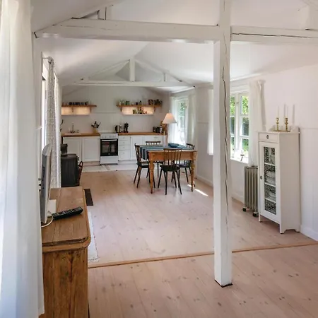 Three-bedroom Holiday In בית נופש Vig